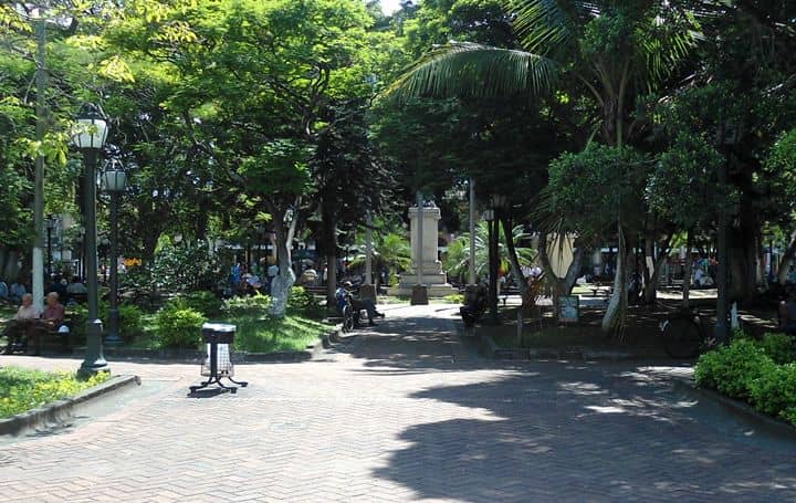 Parque Central Jose Maria Cabal, Guadalajara de Buga | livevalledelcauca.com