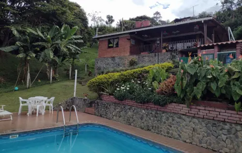 Casa Campestre Villa del Lago, Calima | livevalledelcauca.com
