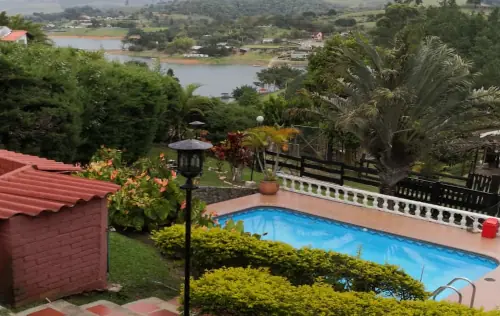 Casa Campestre Villa del Lago, Calima | livevalledelcauca.com