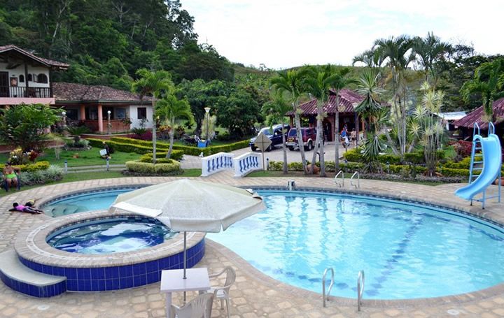 Alquiler de Finca Campestre Heidy, Lago Calima, Calima Darién | livevalledelcauca.com
