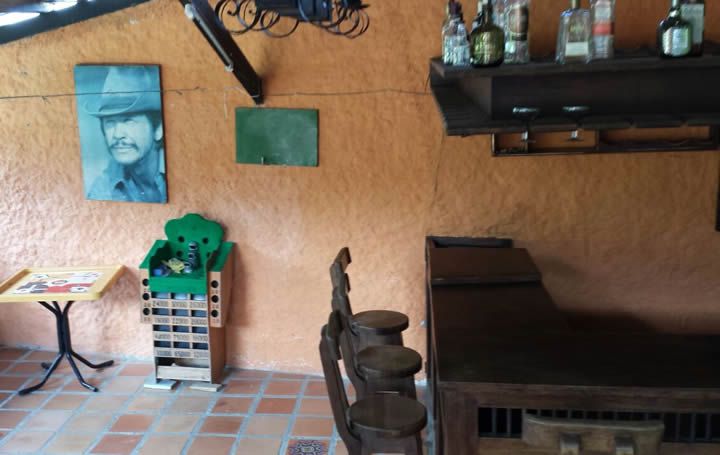 Alquiler de Finca Campestre Los Delfines, Lago Calima, Calima Darién | livevalledelcauca.com