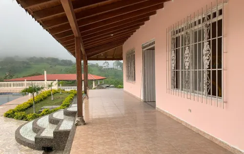 Finca Campestre Villa Valentina, Lago Calima | livevalledelcauca.com