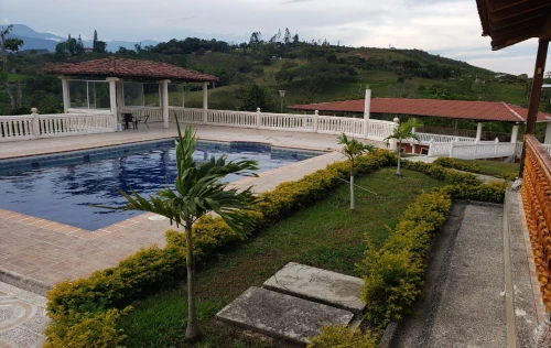 Finca Campestre Villa Valentina, Lago Calima | livevalledelcauca.com