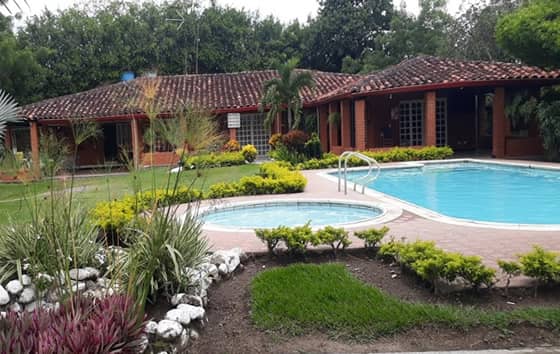 Finca Campestre Villa Sofia, Cartago | livevalledelcauca.com