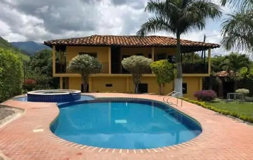 Alquiler de Fincas Campestres en El Cairo | livevalledelcauca.com