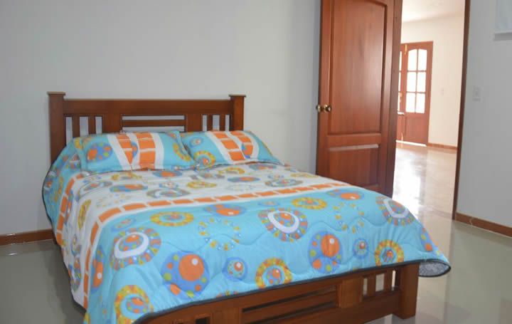 Finca Campestre Donde Mercha, Santa Elena, El Cerrito | livevalledelcauca.com