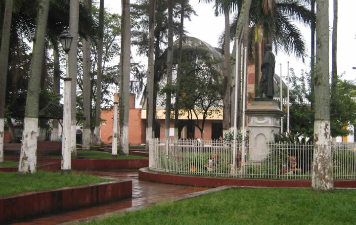Parque Central Francisco Antonio Rada, El Cerrito | livevalledelcauca.com