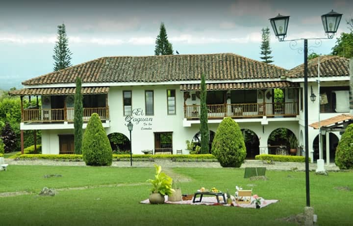 Restaurante El Zaguán de Los Carmelos Campestre, La Buitrera, Palmira | livevalledelcauca.com